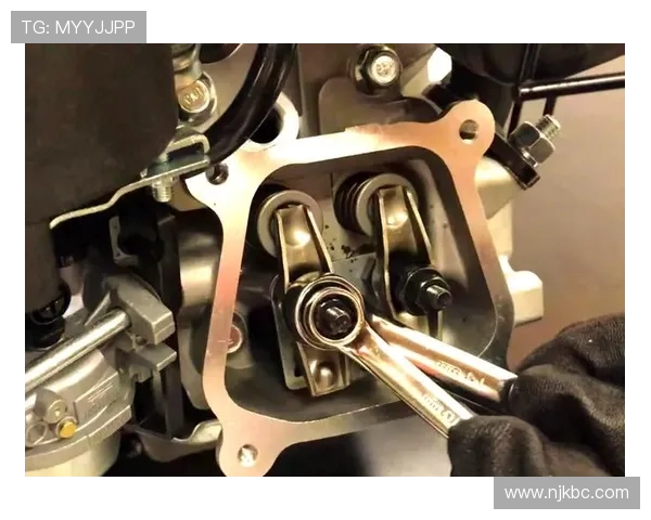 挖掘机气门间隙调整标准